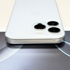【美品 極上】iPhone 16 Pro Max 512GB ホワイトチタニウム アップル Apple 16ProMax の画像