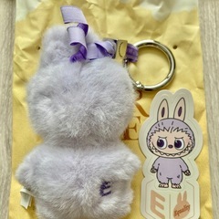 ラブブ LABUBUの画像