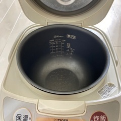 炊飯器の画像