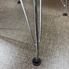 ホワイト　シェルチェアの画像