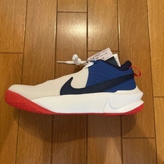 NIKE スニーカー　新品の画像