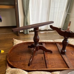 円卓の画像