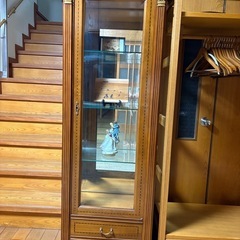 木製棚の画像