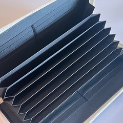 パスポートポーチ 母子手帳 保険証 診察券 カード入れ 花柄(紫×白)サフィアノの画像