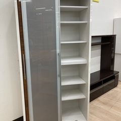縦型スライド式食器棚をご紹介しますの画像