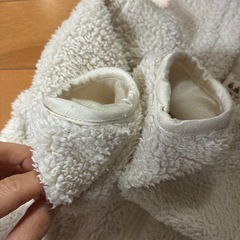 女の子90サイズモコモコパーカーの画像