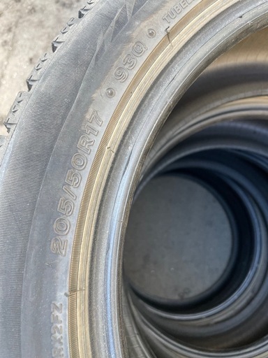 205/50R17 スタッドレスタイヤ　ブリジストン VRX2