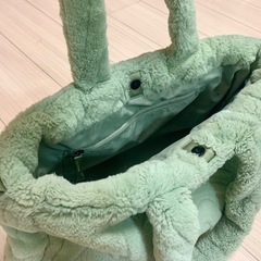 NIKE  フェイクファー トートバック【美品】の画像