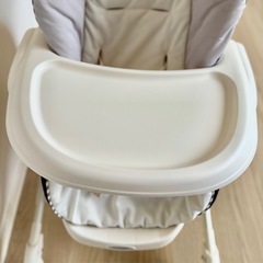 Combi ネムリラ 手動ハイローラック&チェアの画像