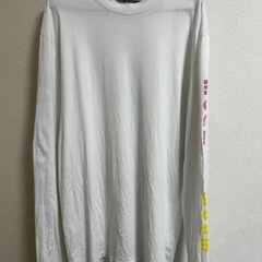 早い者勝ち‼️ MSGM✨エムエスジーエム✨Logo 袖口ゴロングスリーブTシャツ✨ロンTの画像