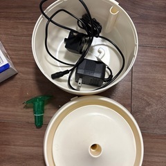 ピュアクリスタル 猫 給水器の画像