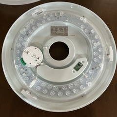 LEDシーリングライト💡リモコンなし💦YAMADA2019年製YLL-S06G1白LED照明器具の画像