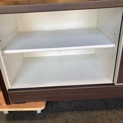 テレビ台の画像