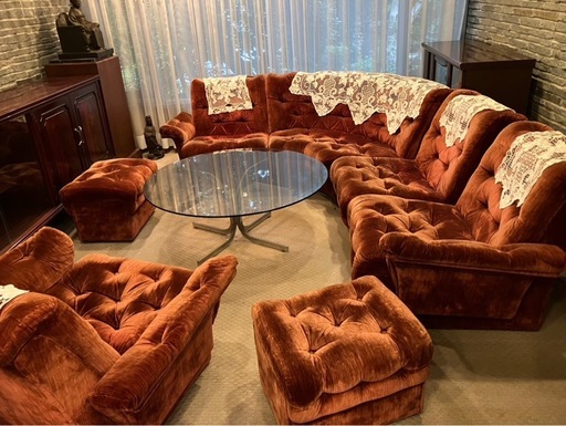 ソファー（赤）