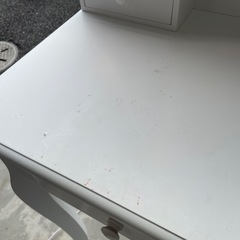 ライト付きドレッサー キズ汚れありの画像