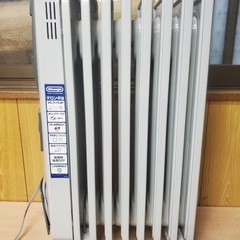 ♦デロンギ・ジャパン デロンギヒーター  HR650812FSの画像
