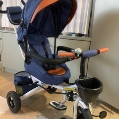 🌟多機能！長く使えるベビーカー型三輪車🌟の画像