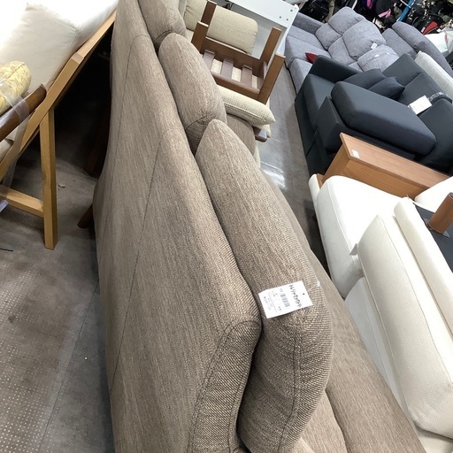 【軽トラ貸し出し無料！配送可！】ニトリ　3人掛けソファー入荷しました！