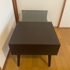 おしゃれローテーブルの画像