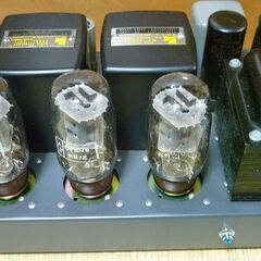 柔らかな音色を楽しめるCV1075PPホームメイドアンプの画像
