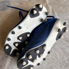 adidas サッカースパイク　　　　　　　　　21cmの画像