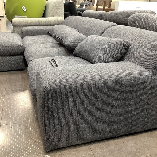 【軽トラ無料貸し出し！配送可！】ニューコスタ　3人掛けソファー入荷しました！