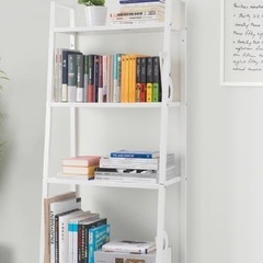 IKEAの鉄製の棚の画像