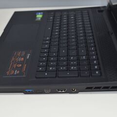 中古良品 17.3型ゲーミングノートPC GIGABYTE AORUS 17G KD Windows11 爆速SSD512GB core i7-11800H/RTX3060/メモリ64GB/webカメラ/無線の画像
