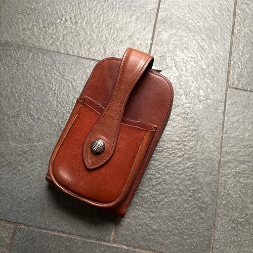 FlVE CENTS‼️ボディバック