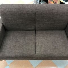 【ジャングルジャングル石川金沢店】  ソファー2人用 ブラウン W110×D55×H67 クリーニング済み												の画像