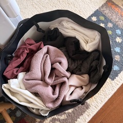 訳あり洋服10て点の画像