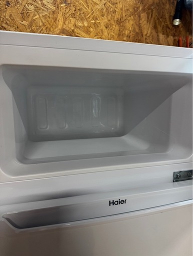 J1003  ハイアール　Haier 2ドア冷蔵庫　85L 2020年　