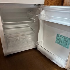 J1003  ハイアール　Haier 2ドア冷蔵庫　85L 2020年　の画像