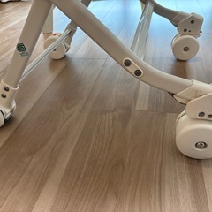 コンビ　エンジョイミーラックR-1 ハイローチェアの画像