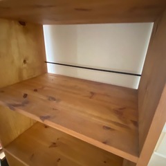 パイン無垢材オープンシェルフ　棚　本棚の画像
