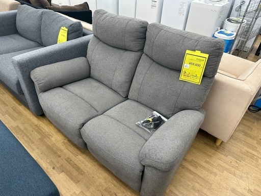 【ドリーム川西店御来店限定】☆ジモティー見たよ♪割引☆電動リクライニング2Pソファ／クリーニング済み【2125560000029814】