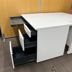 KOKUYO コクヨ 片袖デスク 事務机 SDP-TKN12-SAW ホワイト 引き出し 収納 配線口 シンプル パソコンデスク オフィス家具 ③の画像