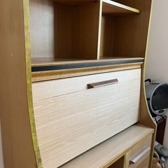 ライティングデスクの画像