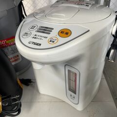 リサイクルショップどりーむ荒田店　No4157 電気ポット　タイガー　２０２１年製　２．２L容量の画像