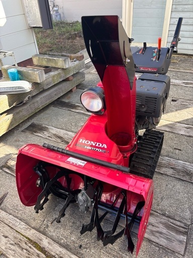 使用回数少ない　中古美品　ホンダ　除雪機　HS1170SV スペシャルバージョン　整備済み 11馬力