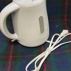 【ニトリ】電気ケトル SN-3228(WH) 1.2 ホワイト 湯沸かし 電気 ニトリ ケトル ポット キッチン 電気ケトルの画像