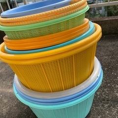 カゴ　洗面器　16個の画像