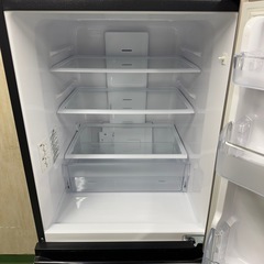 69○送料設置無料　25年製　HITACHI 大型冷蔵庫　265L  の画像