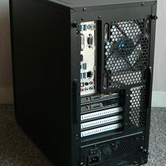 美品　高性能 ゲーミングPC536の画像