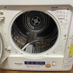 Panasonic　除湿形電気乾燥機　NH-D402Pの画像