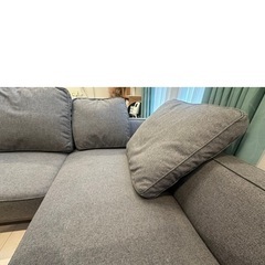クリーニング済)グレー L字型ソファ クッション付きの画像
