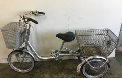A-196△ 岐阜発/ BRIDGESTONE/ ブリジストン/ WAGON/ 大人用三輪自転車/ 3段変速/ スイングなし/ 走行確認/ 現状品/ 管06s/ R7.1/13 △