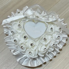 リングピロー　結婚式の画像