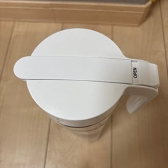 麦茶入れの画像