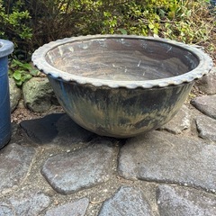 陶器の鉢色々の画像